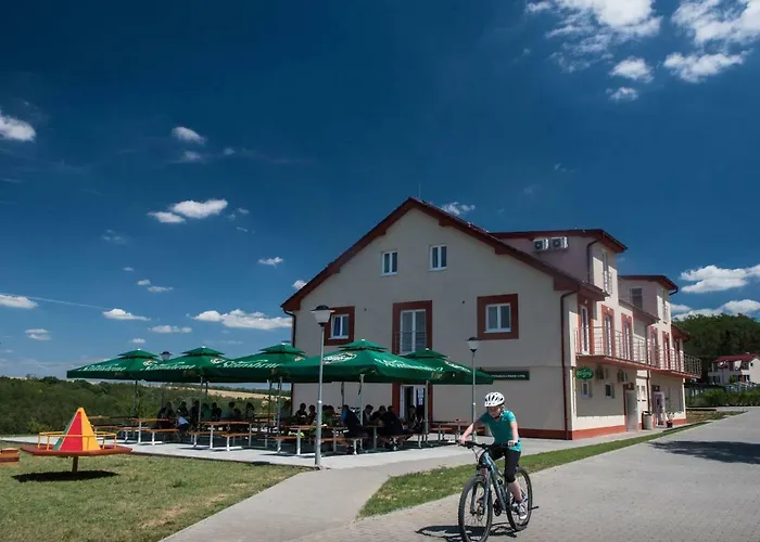 Mobilheim - Vyrovicka Prehrada Campingplatz